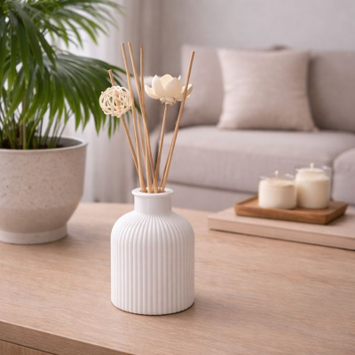 Vaza „Minimalistinė“- rankų darbo gipsinė figūra interjerui