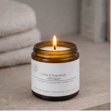 Kvapni žvakė „Lime & Coconut Whisper“ – 60 ml Kvapni žvakė „Lime & Coconut Whisper“ – 60 ml